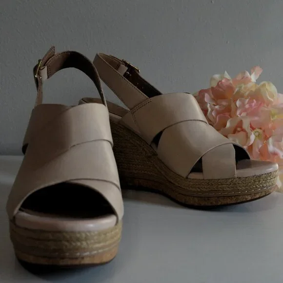Clarks Amelia Dally Ecru Leather Espadrille Wedge Sandals - Picture 4 of 12